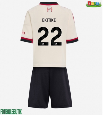 Liverpool Hugo Ekitike #22 Bortaställ Barn 2025-26 Kortärmad (+ Korta byxor)